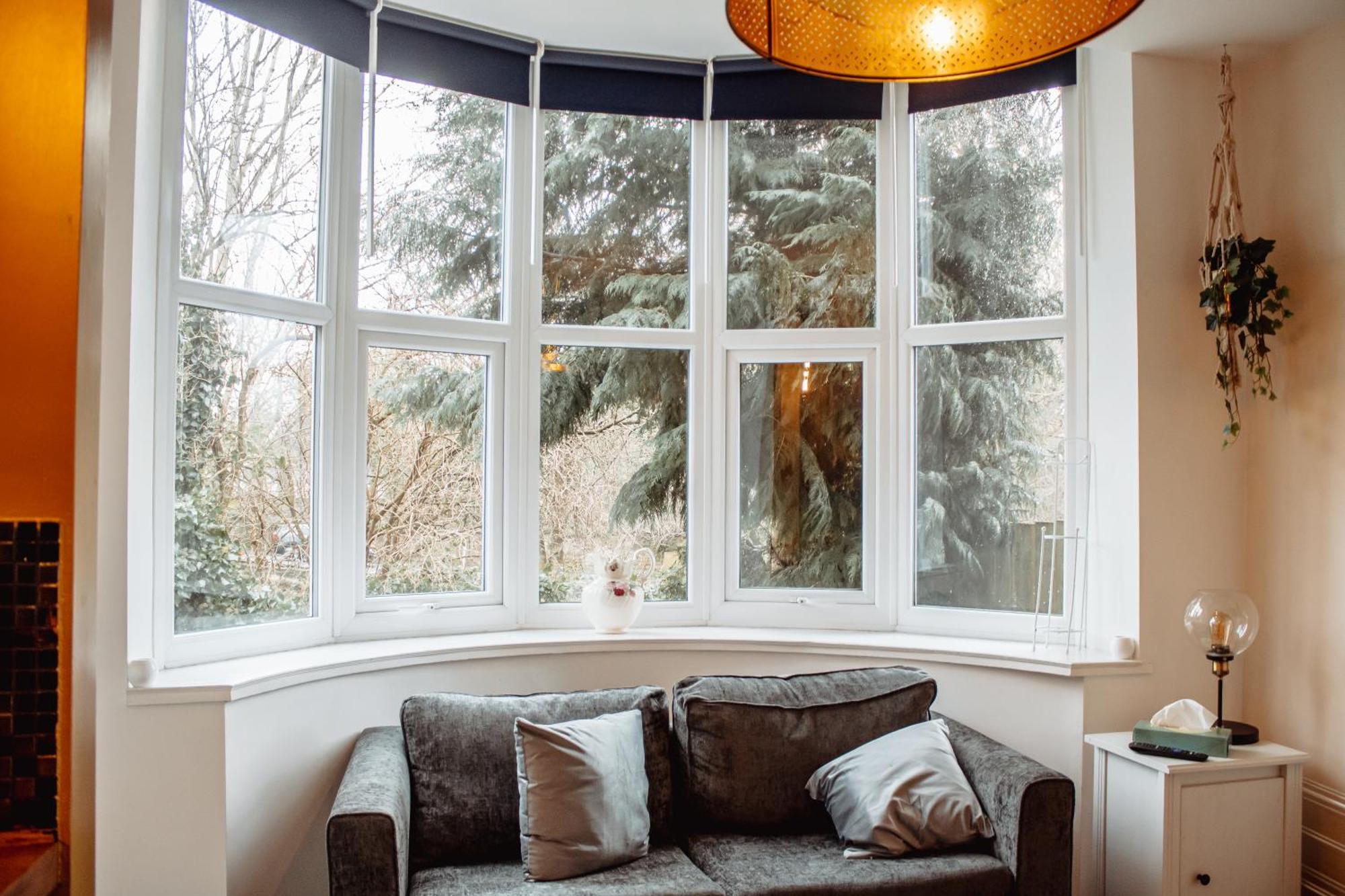 Appartamento Spacious Flat With Free Parking Harrogate Esterno foto
